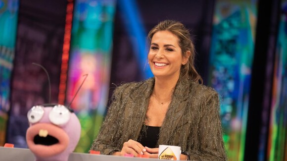 Veste à franges et crop top Zara, le look explosif de Nuria Roca dans El hormiguero