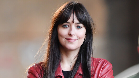 Dakota Johnson et les 4 clés pour obtenir un look automnal parfait (et que vous pouvez facilement recréer)