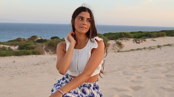 María García de Jaime avec un costume de veste ferme espagnol