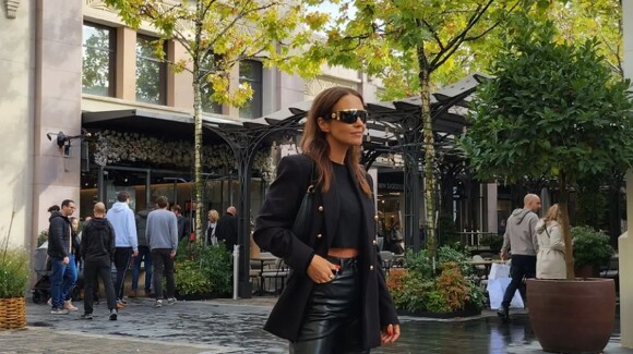 Paula Echevarría et la combinaison classique qui ne manque jamais en automne : blazer et jean