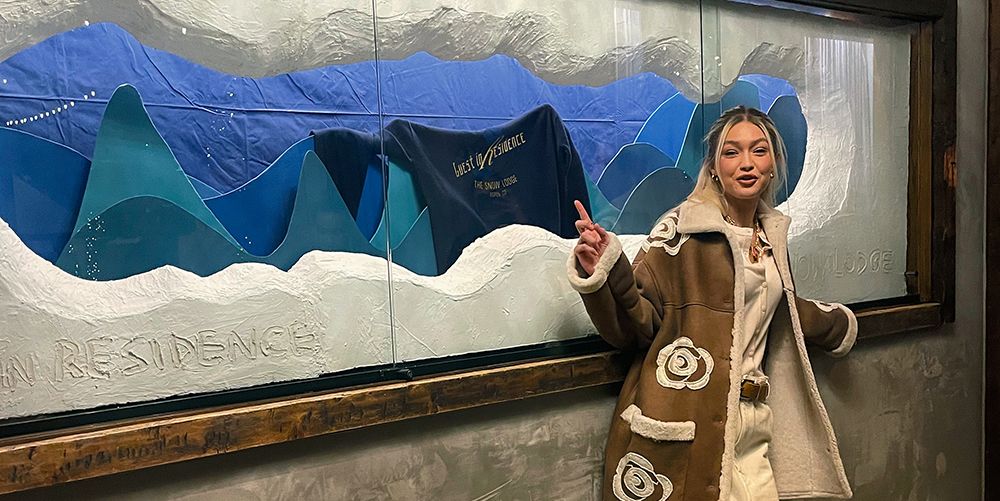 Gigi Hadid sur la conception d'après-ski en cachemire juste pour Aspen
