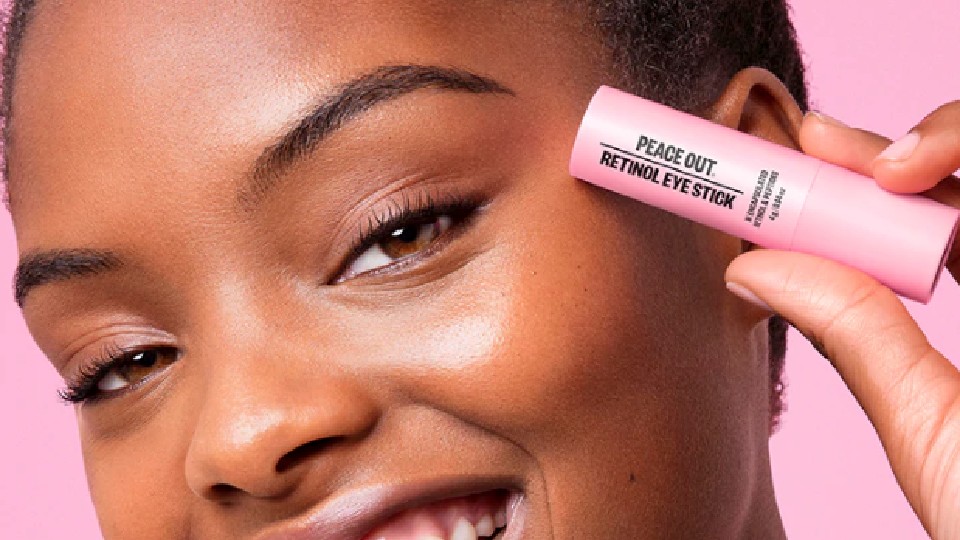 Shoppers Call This Retinol Balm ‘Botox on a Stick’ For How Fast It Works on Wrinkles—Grab It on Sale For $18