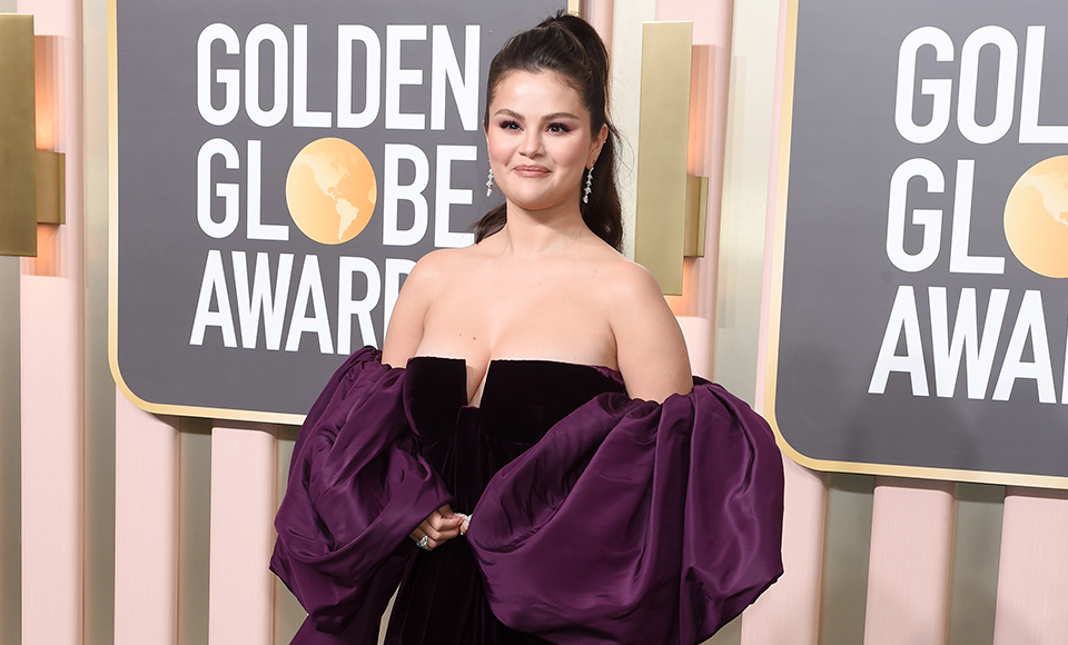 Selena Gomez Looks Like A Goddess In Velvet Valentino At The Golden Globes