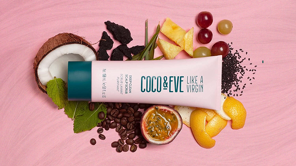Reviewers Say ‘No Other Product Compares’ to This Scalp Treatment That Eliminates Dandruff By Up to 60% In a Month