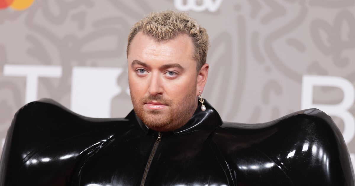 Sam Smith porte une combinaison gonflable aux Britanniques 2023