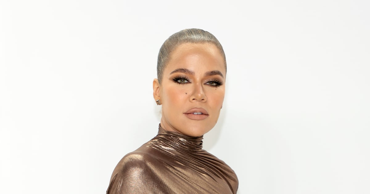 Les ongles de Noël de Khloé Kardashian prouvent que le rouge est universel