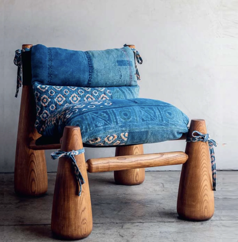 une chaise bulbeuse du studio sam klemick dans un tour d'horizon des jumeaux fortunato lucky 13 achats