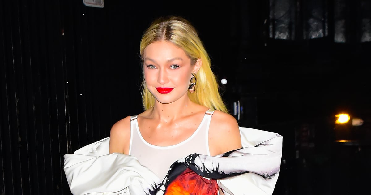 Gigi Hadid porte une minirobe Eyeball Alexander McQueen