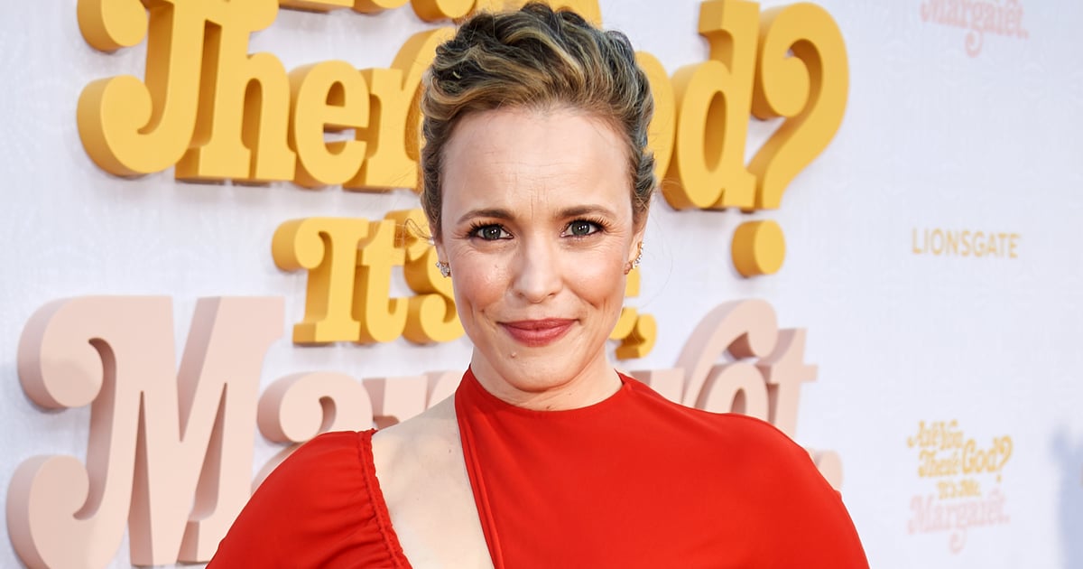 La robe rouge découpée Victoria Beckham de Rachel McAdams