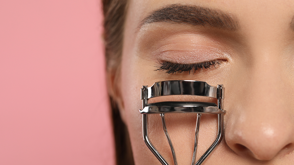 Shoppers Say This $5 Eyelash Curler Makes a Second Coat of Mascara ‘Unnecessary’