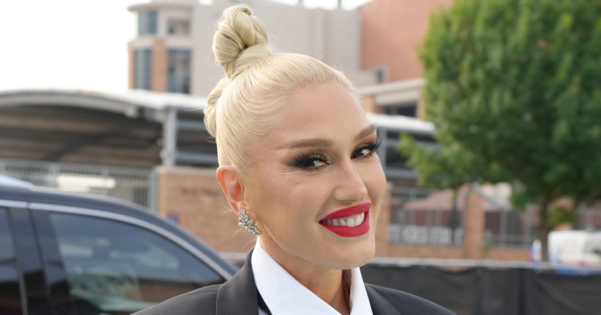 Les bottes floues et la minijupe de Gwen Stefani aux CMT Awards