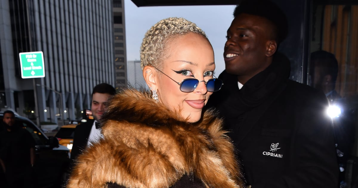 Les ongles en gouttelettes d'eau de Doja Cat sont à la mode