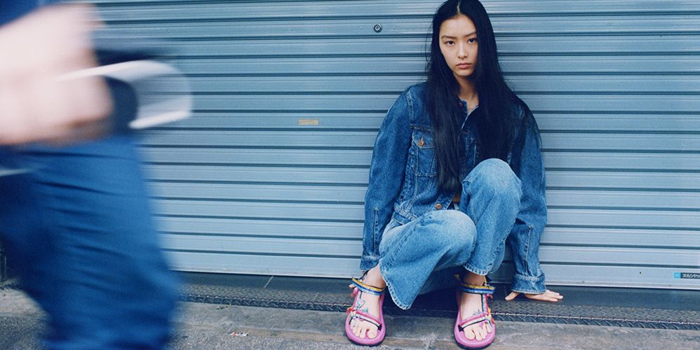 Premier aperçu exclusif de la collaboration Chloé x Teva Sandal 2023