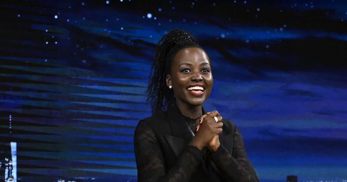 Henné de Lupita Nyong'o sur la tête nouvellement rasée