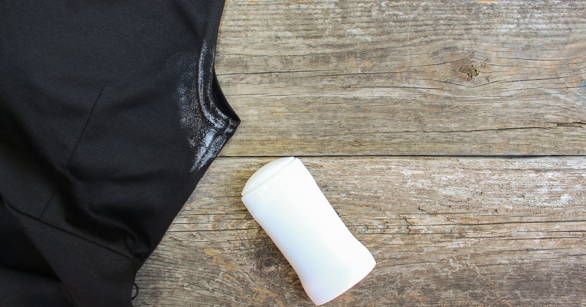 Comment éliminer les taches de déodorant sur les vêtements