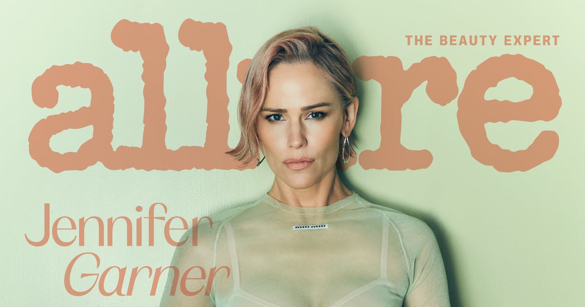 La robe Sheer Miu Miu de Jennifer Garner sur Allure