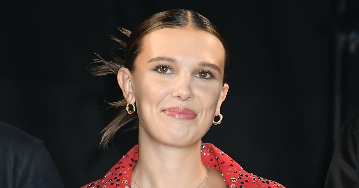 Le mini-short de Millie Bobby Brown au Comic Con d'Osaka