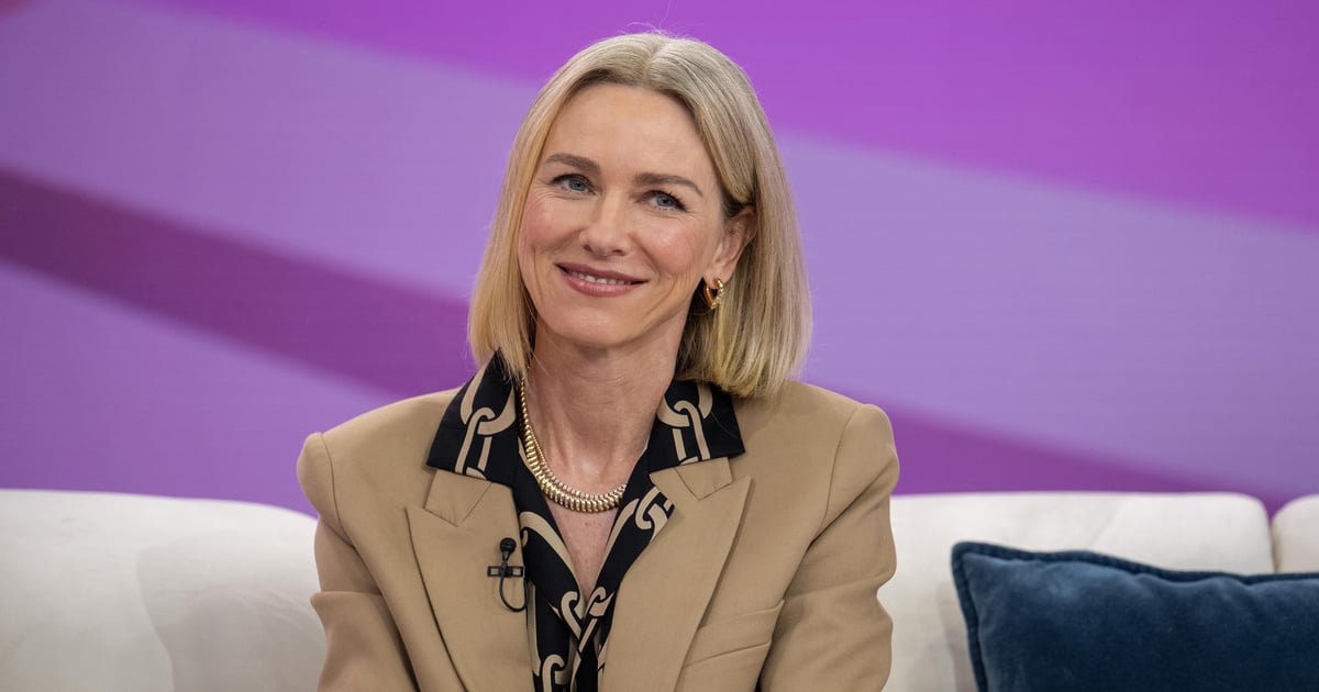 La robe de mariée en dentelle de Naomi Watts d'Oscar de la Renta