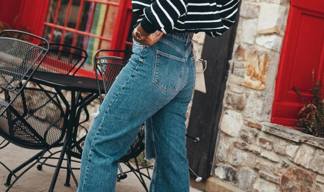 Baggy Jeans: comment styliser la plus grande tendance denim RN