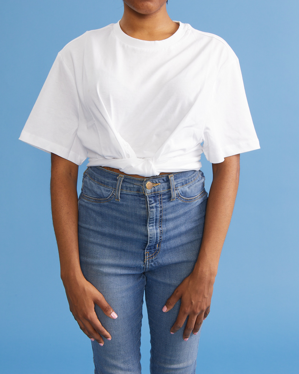 comment faire un noeud de bretzel de chemise