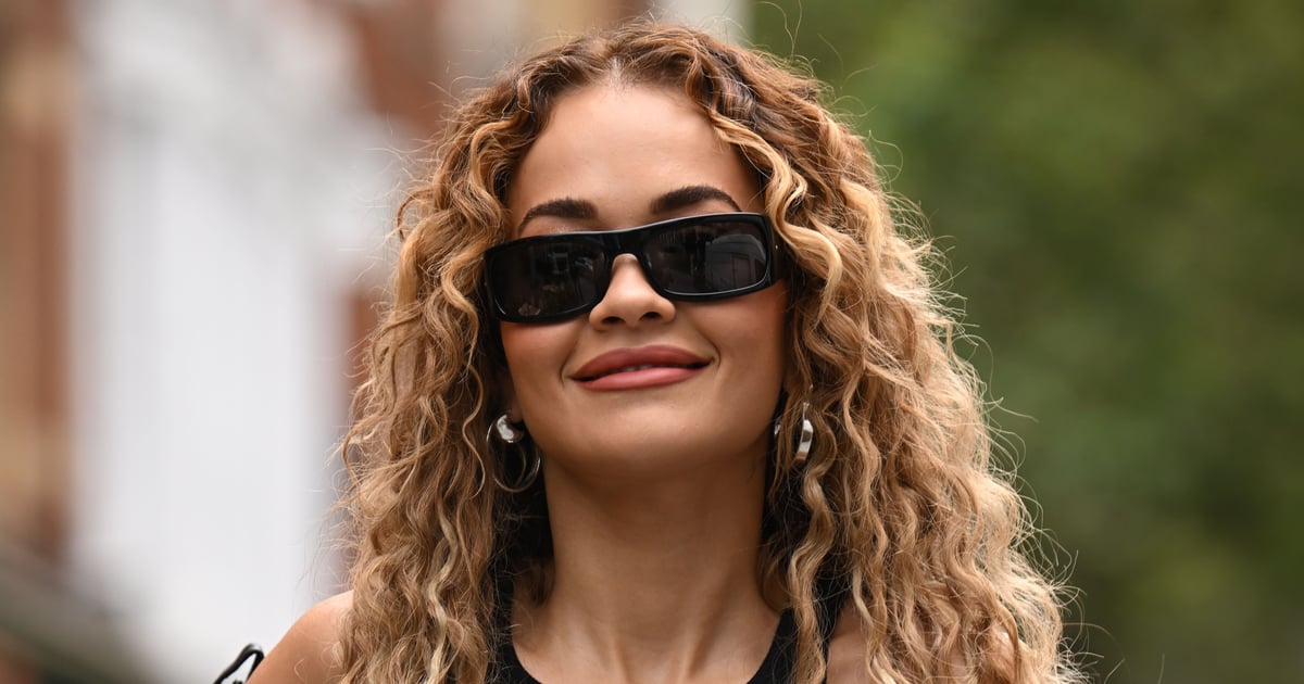 Bikinis de vacances à Ibiza de Rita Ora