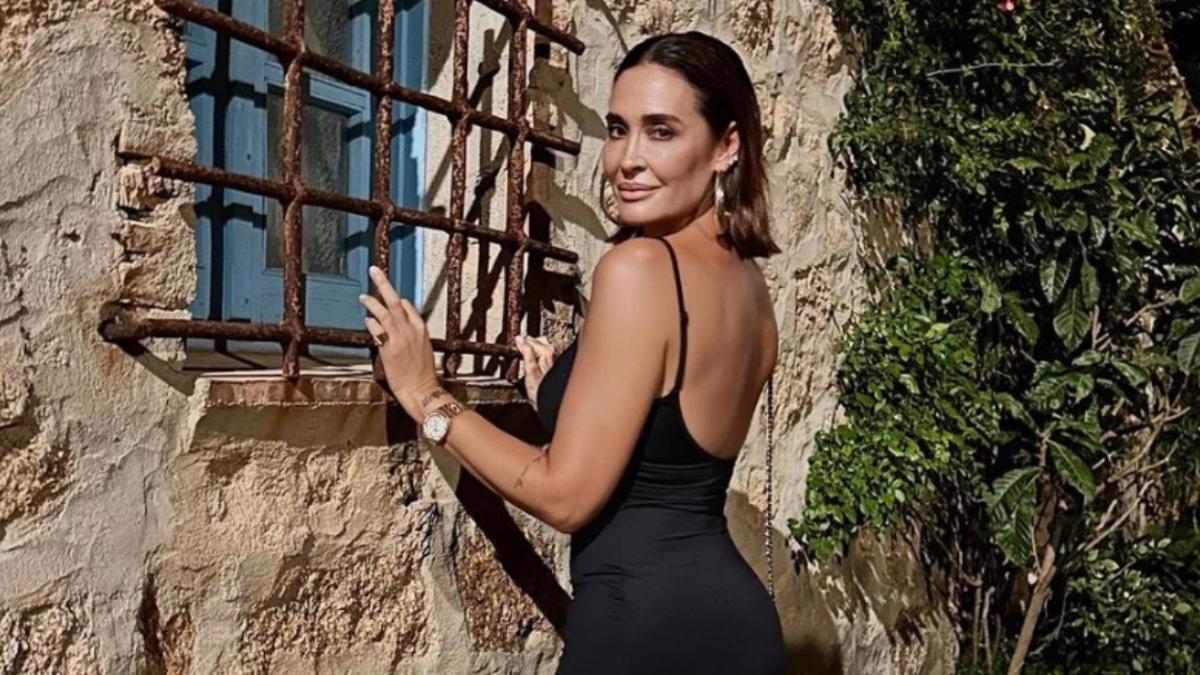 La robe Bershka qui triomphe sur TikTok est la nouvelle préférée de Vicky Martín Berrocal