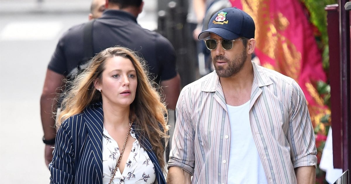 La robe chemise blanche à fleurs de Blake Lively avec Ryan Reynolds
