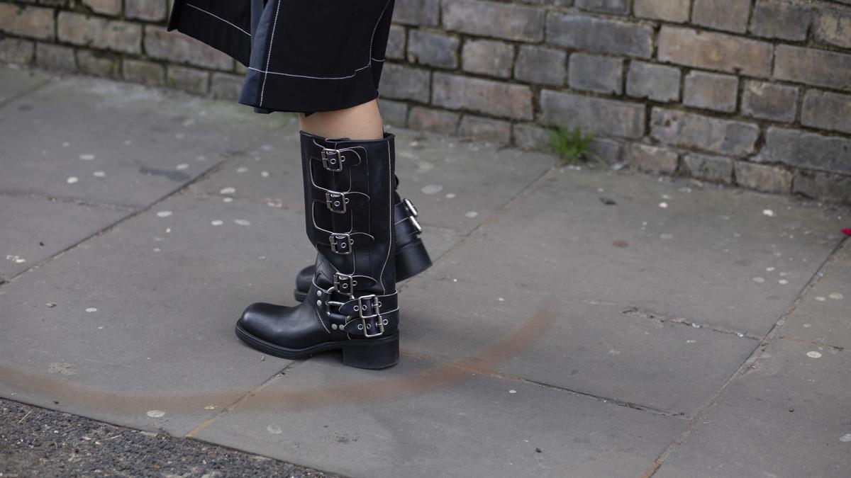 Les « bottes de motard » qui ne peuvent manquer dans votre garde-robe cet automne et que vous pouvez commencer à utiliser dès maintenant
