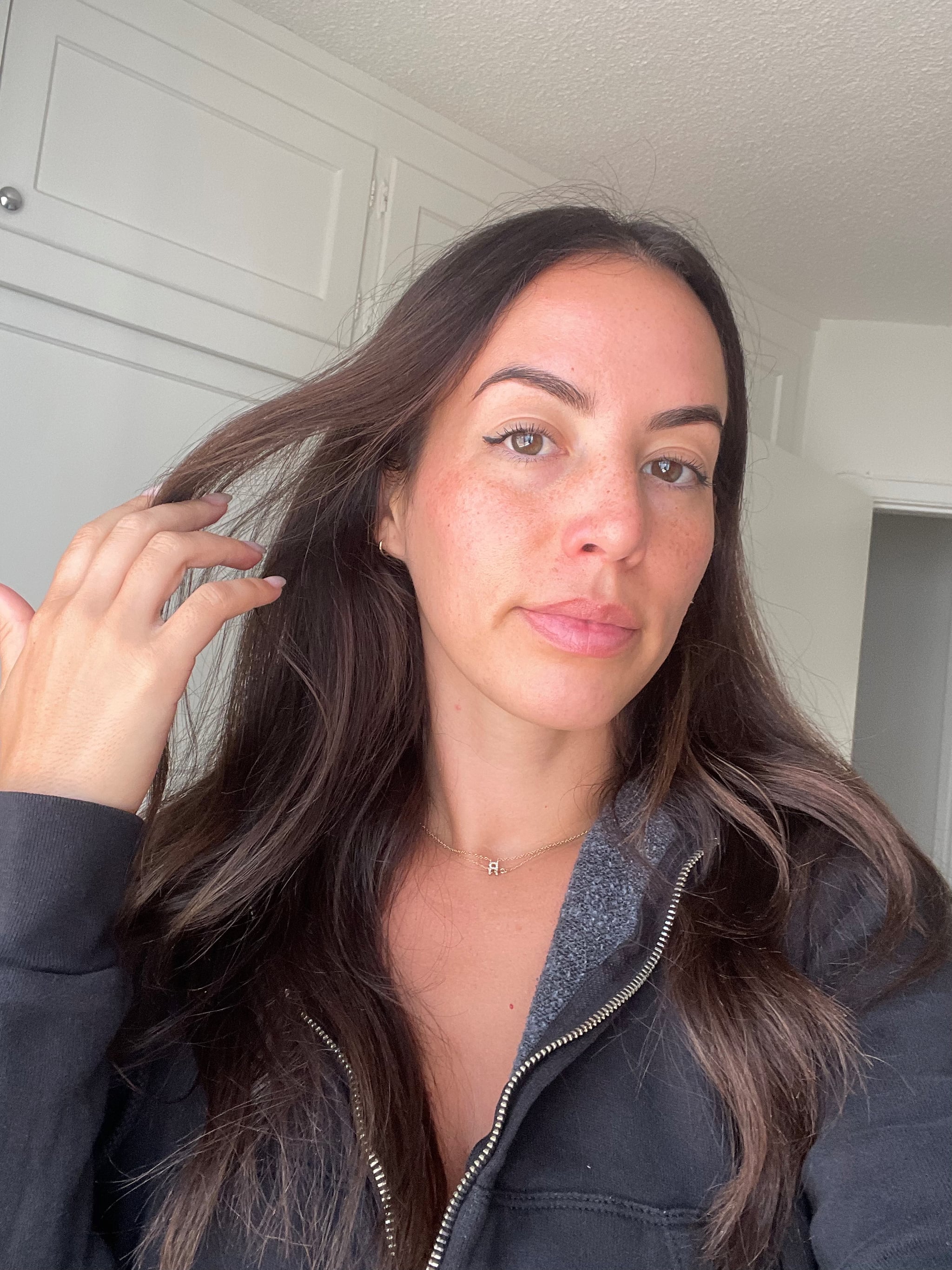 Revue du mascara 2-en-1 Flyk Trick de Jillian Dempsey