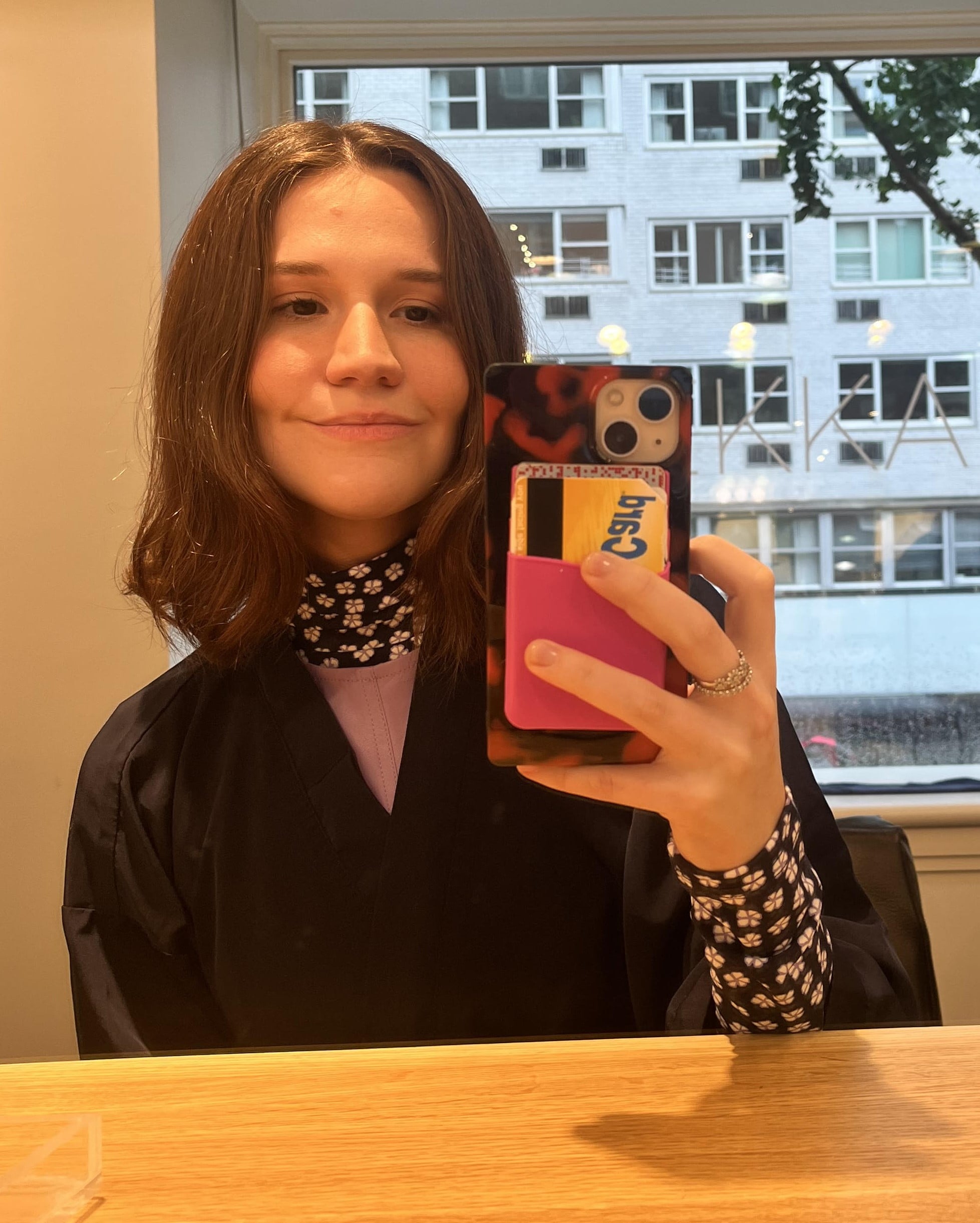 Mes cheveux bruns avant d'opter pour la couleur de cheveux cowgirl cuivrée