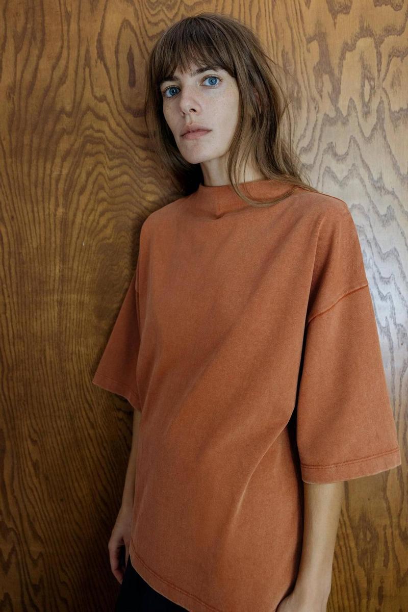 T-shirt Zara couleur brique