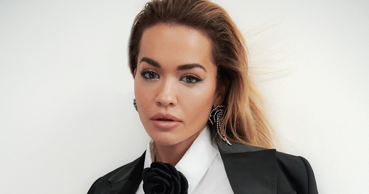 Rita Ora taquine la phase 2 de la collection Primark dans des tenues transparentes