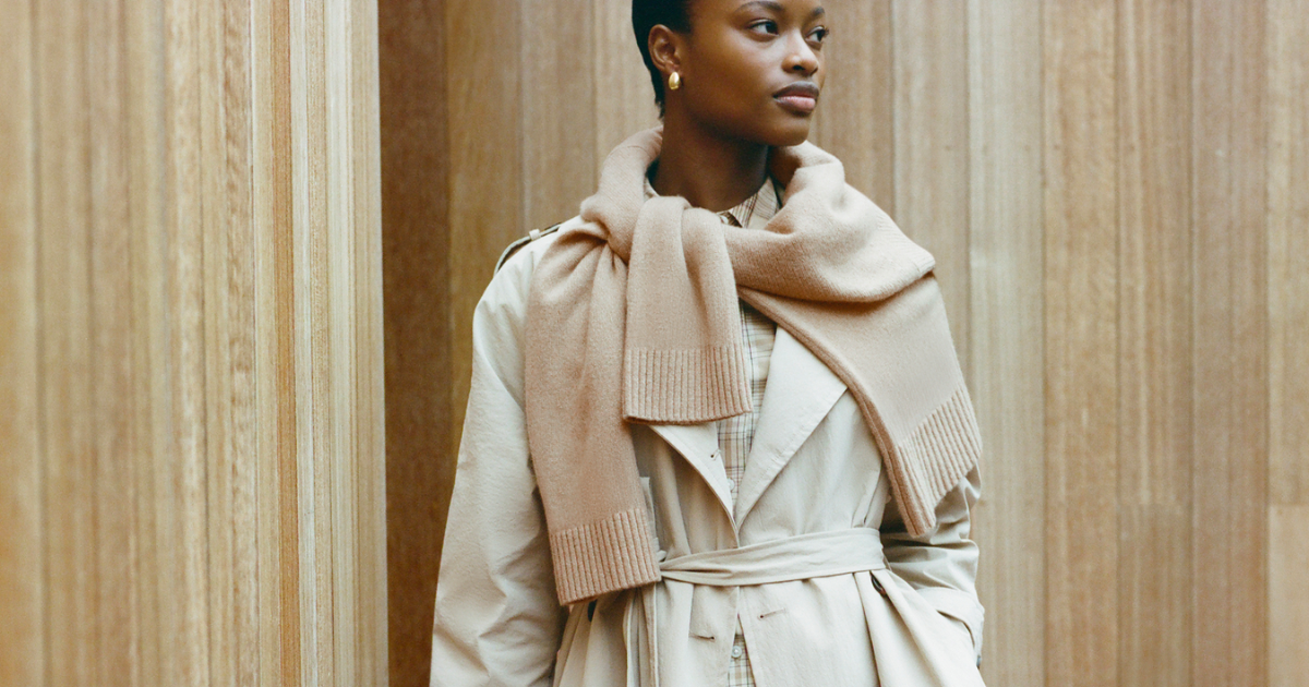 La nouvelle collection d'Everlane a tout ce dont vous avez besoin pour votre garde-robe capsule 2024