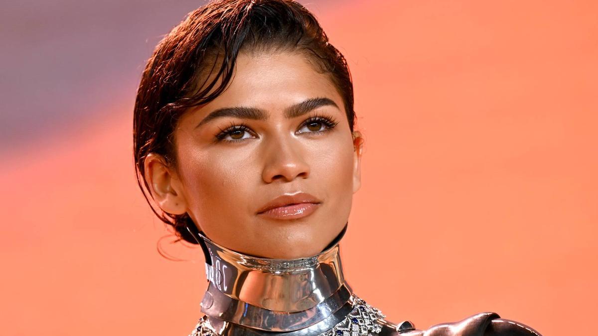 Le truc de Zendaya n'est pas de ce monde et son nouveau look cyborg à la première de "Dune : Part 2" le prouve