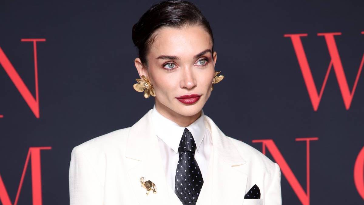 Amy Jackson deslumbra con sus complementos y su