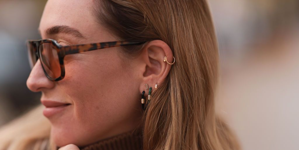 15 meilleures boucles d’oreilles pour oreilles sensibles