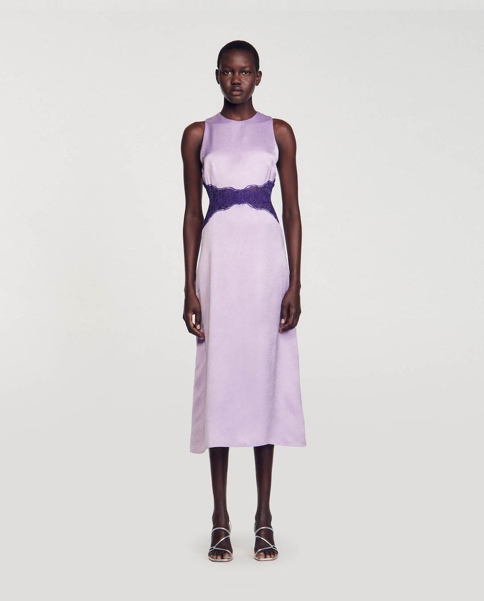 Robe en satin avec dentelle de Sandro (dans El Corte Inglés)