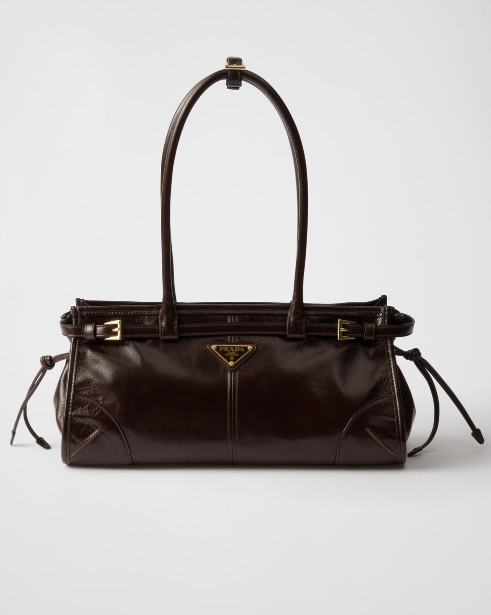 Sac à main en cuir de taille moyenne