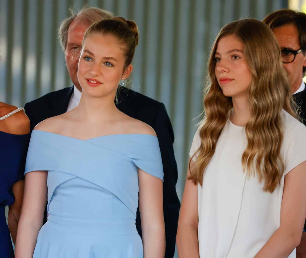 Los mejores looks de leonr y Sofía ne los Premios Princesa de Asturias