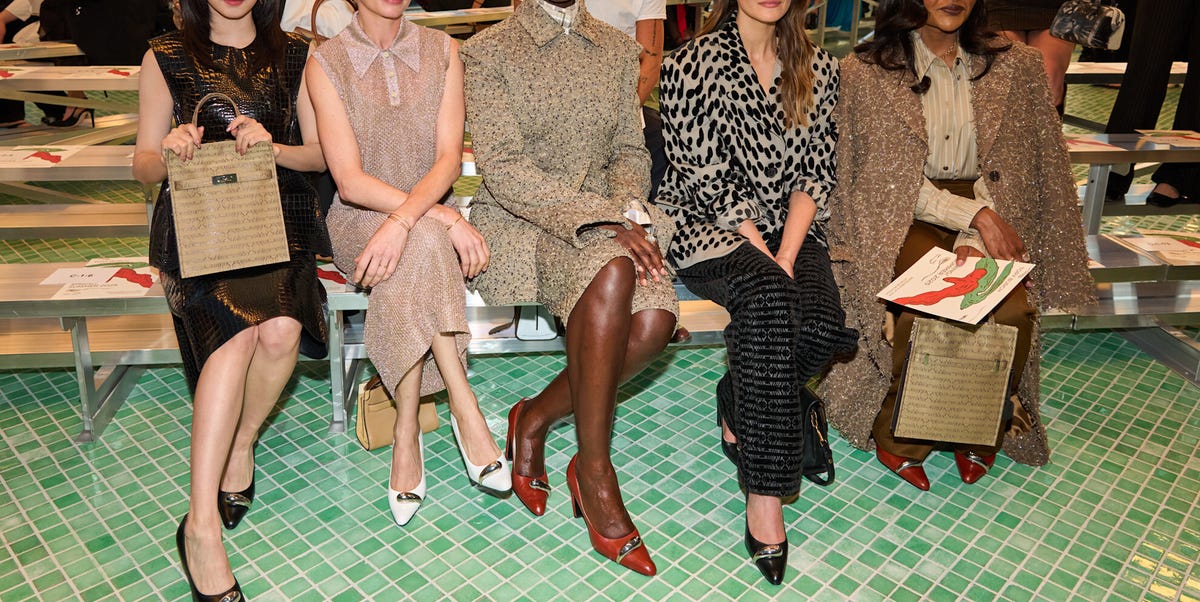 La mule percée Tory Burch est un incontournable des It Girl