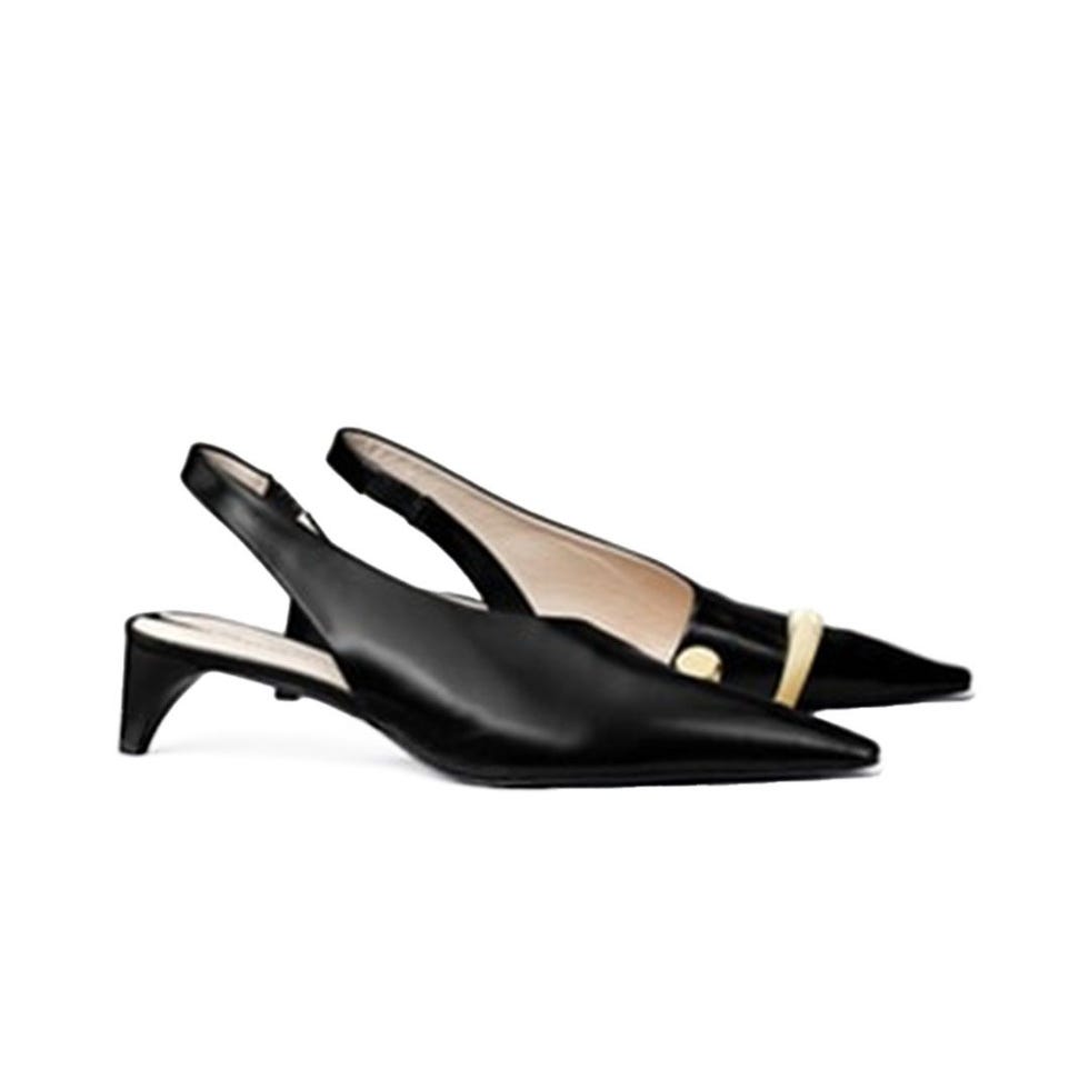 Talons à bride arrière percés Talons à bride arrière percés