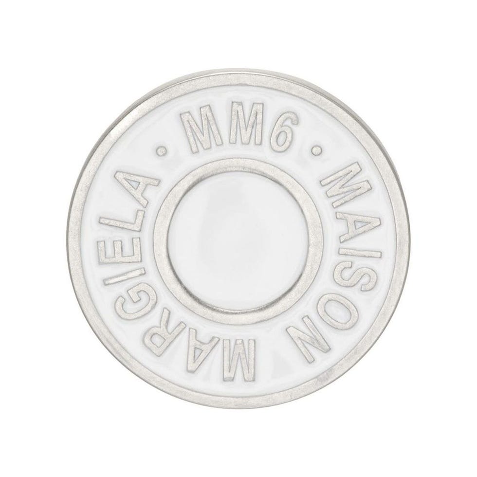 Pin de logo rond blanc et argent