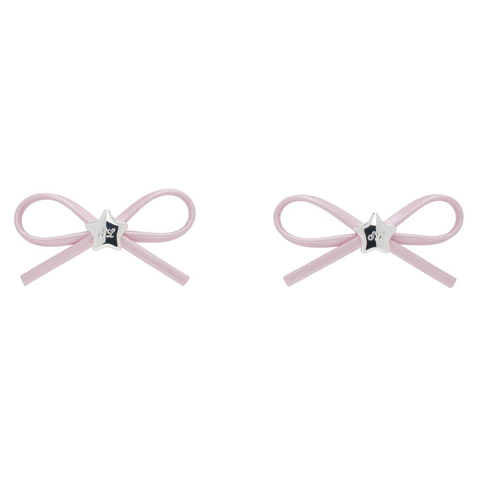 Boucles d'oreilles roses et argentées Boucles d'oreilles roses et argentées