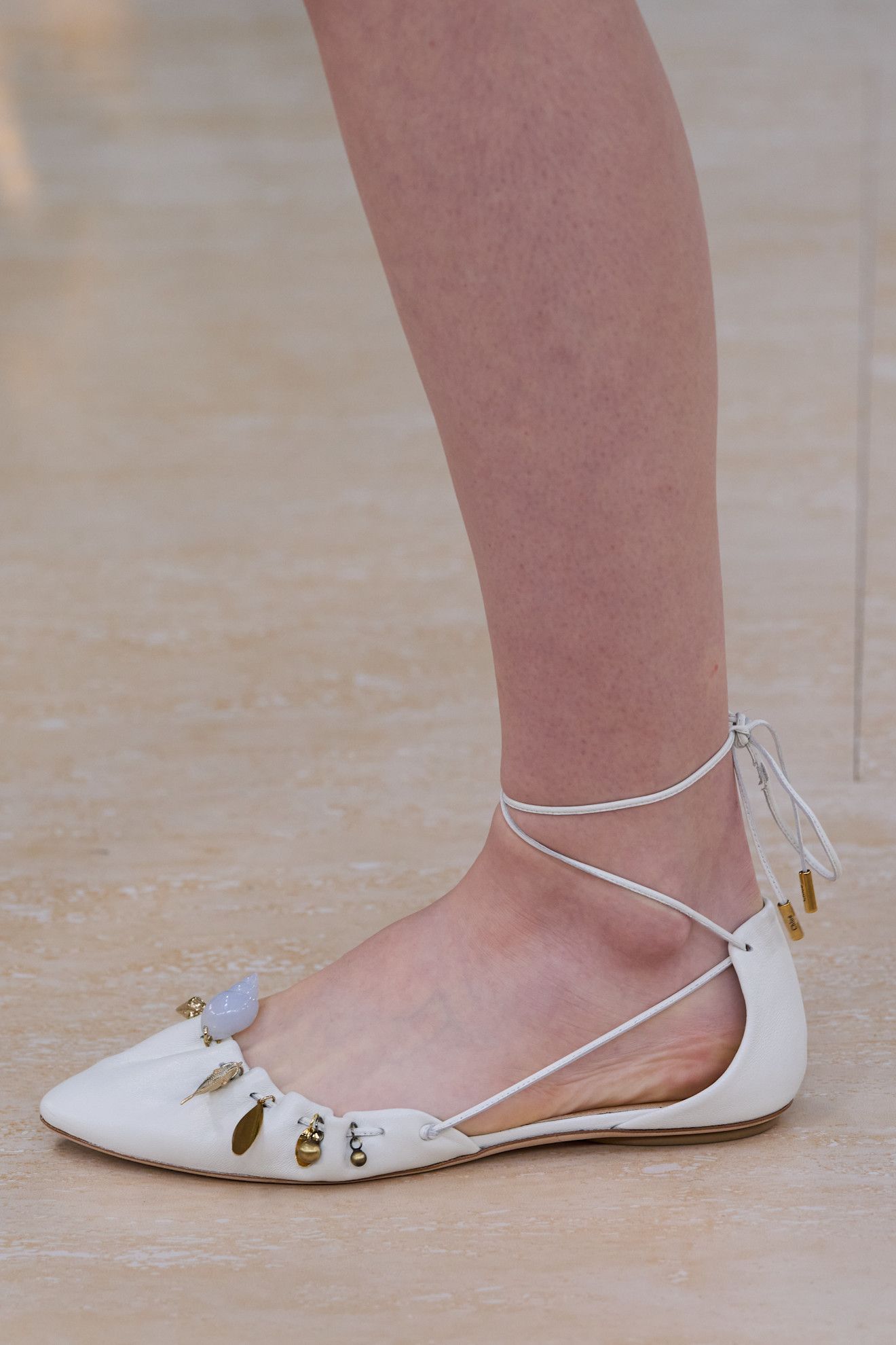 Chaussures chloé avec «charmes» intégrés
