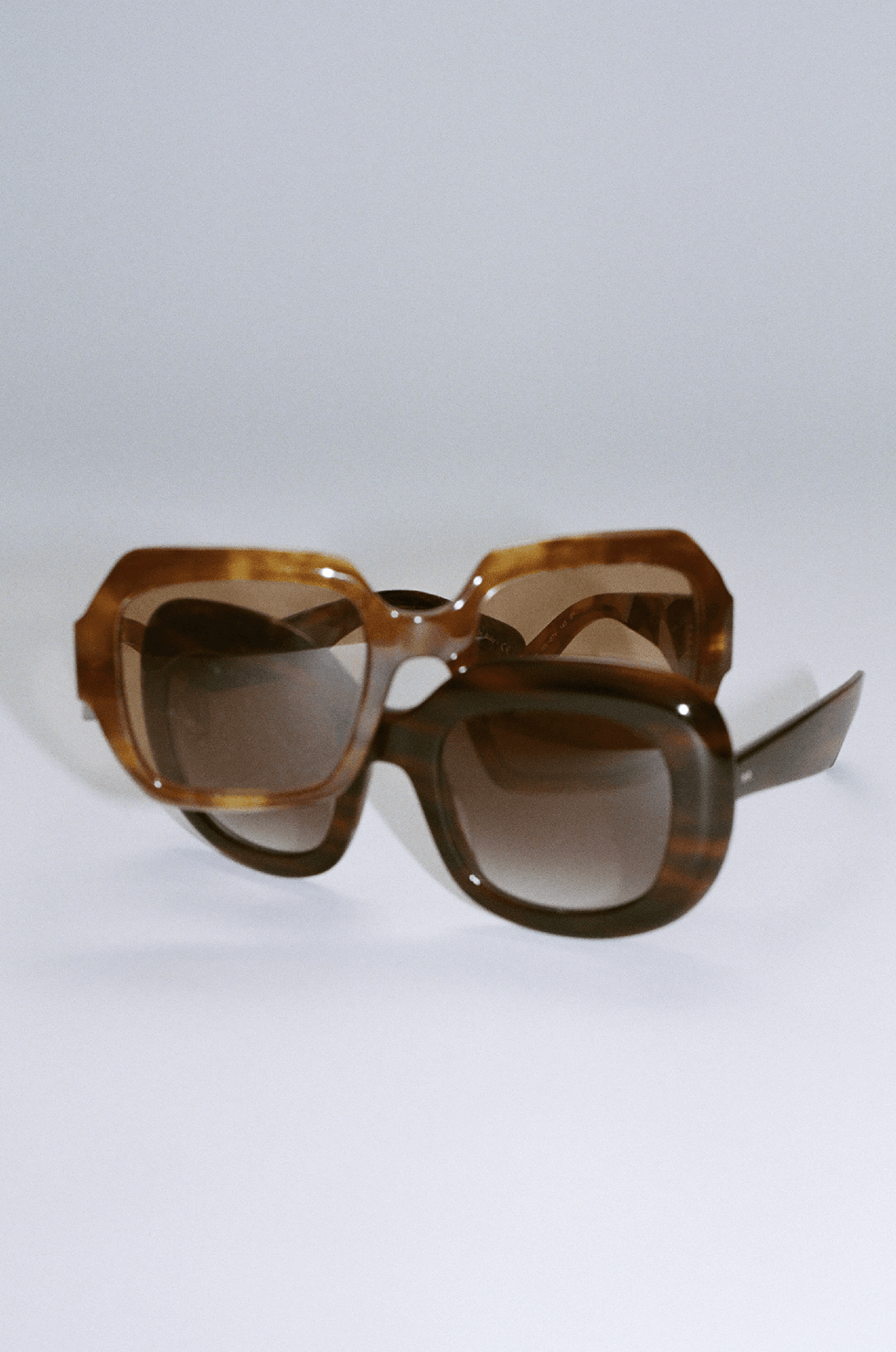 Lunettes de soleil géométriques surdimensionnées