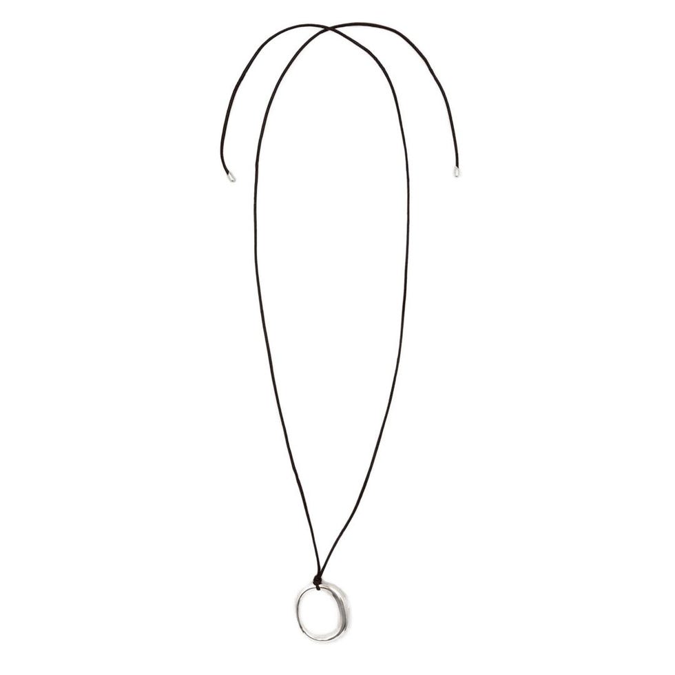 Collier de cordon en cuir avec pièce ovale 