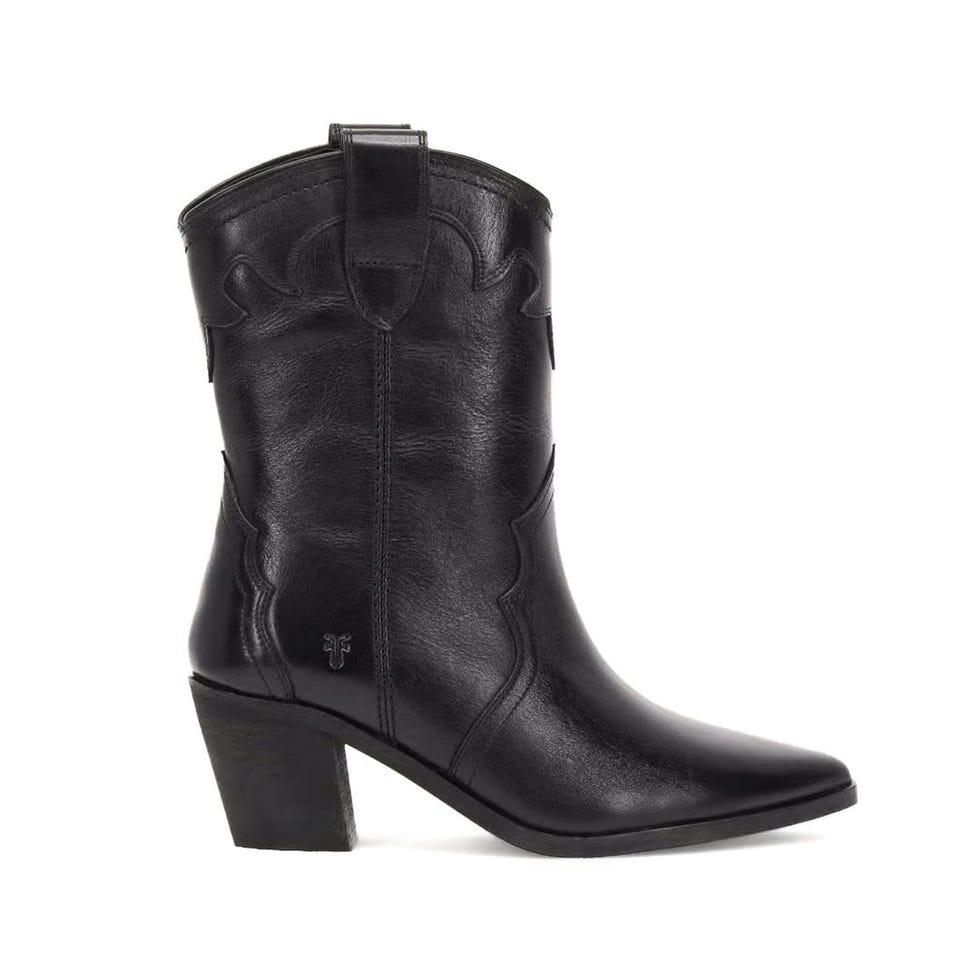 Sara Western Short Sara Western Short