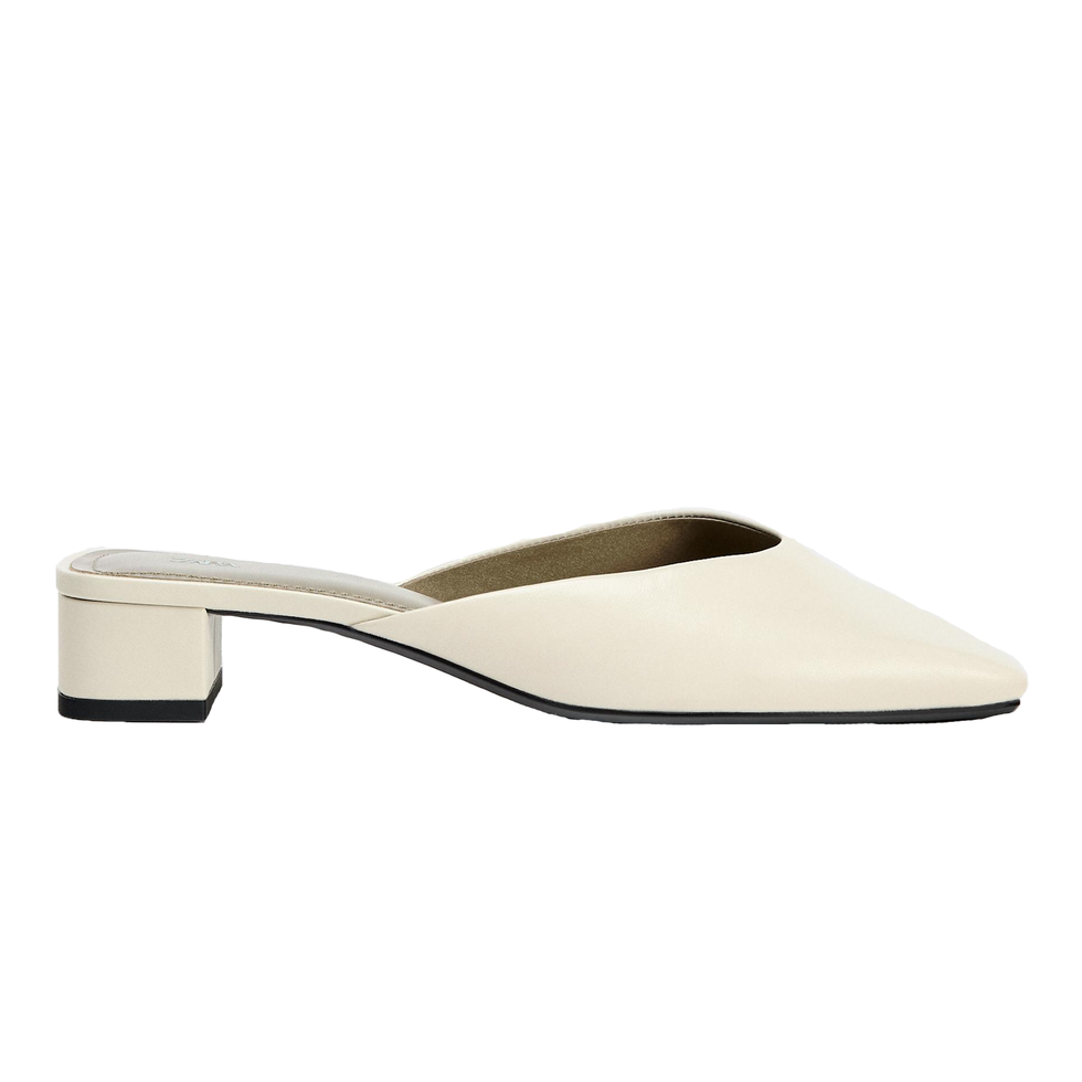 Diapositives en cuir à talons Diapositives en cuir à talons