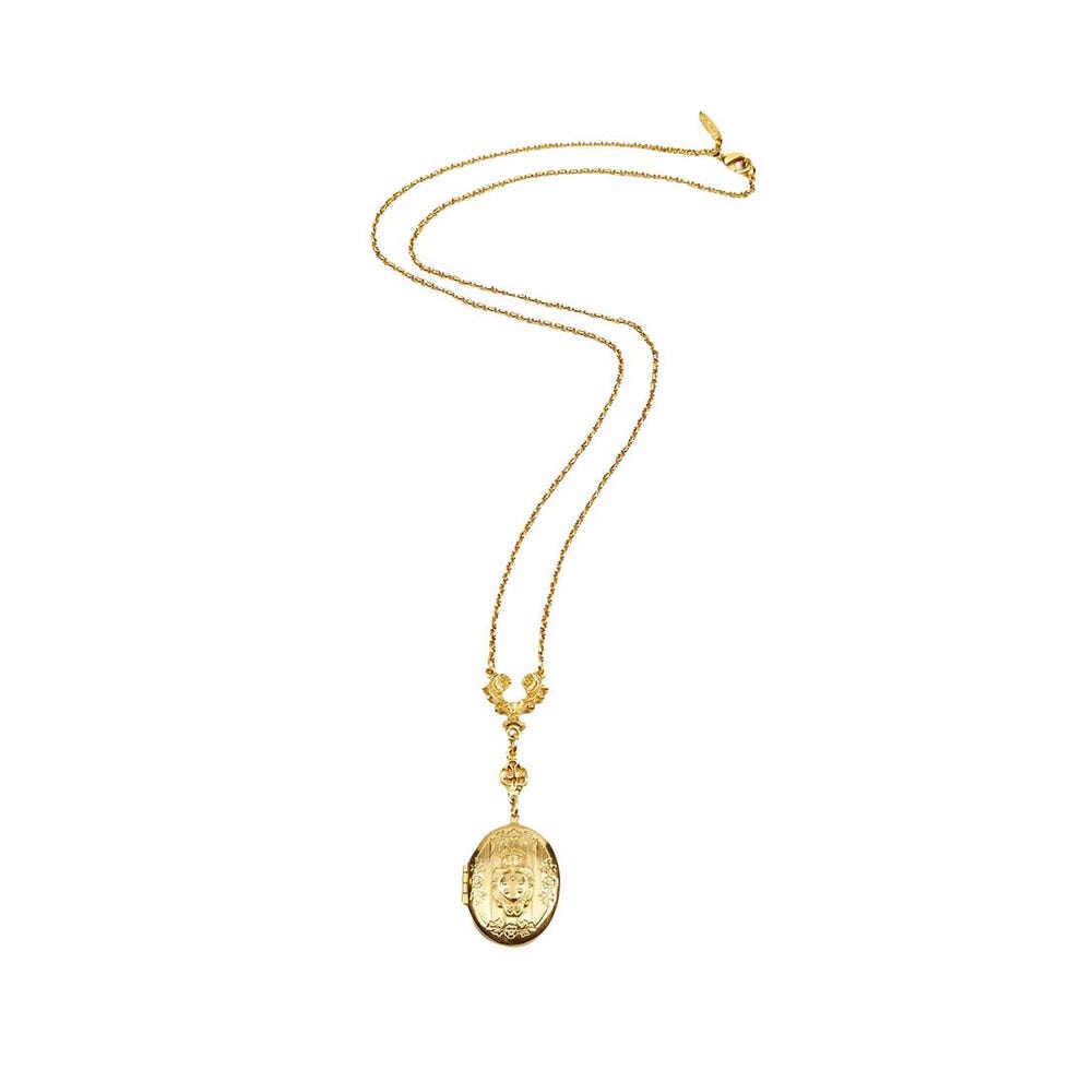 Collier de médaillon ovale Collier de médaillon ovale