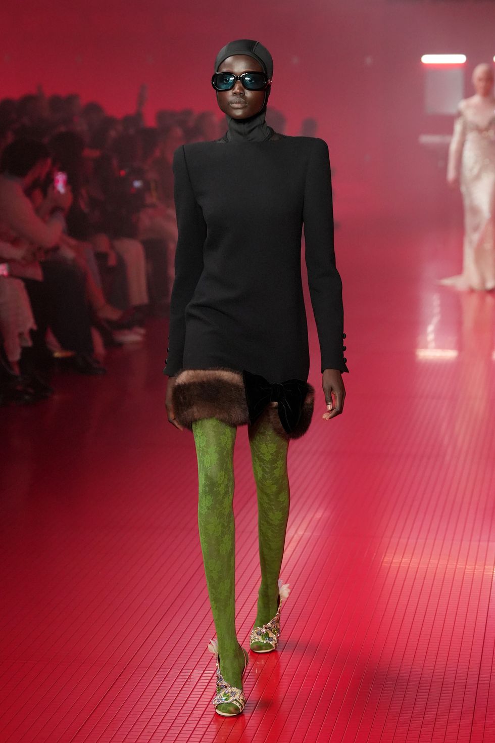 Valentino: Runway Paris Fashion Week Womenswear Automne / hiver 2025 2026